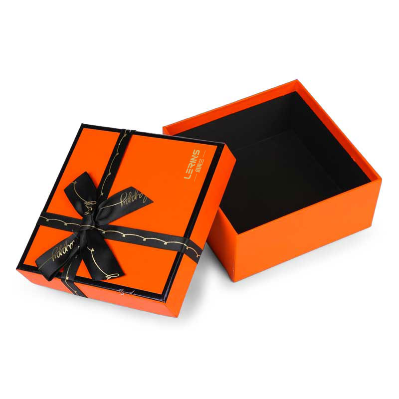 Kotak Pembungkusan Pakaian Bow Orange