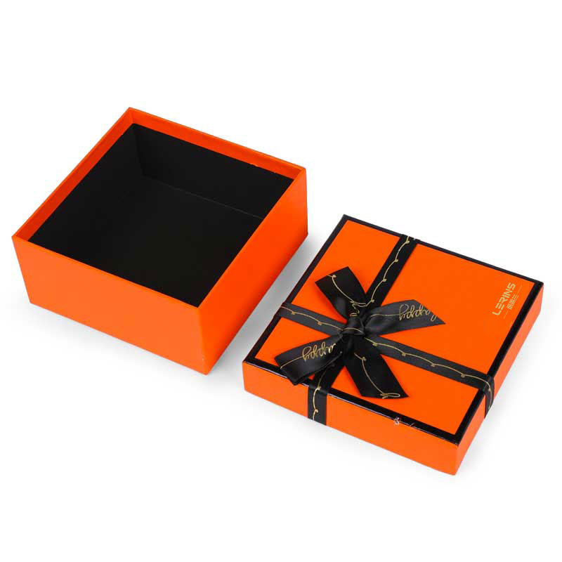 Kotak Pembungkusan Pakaian Bow Orange