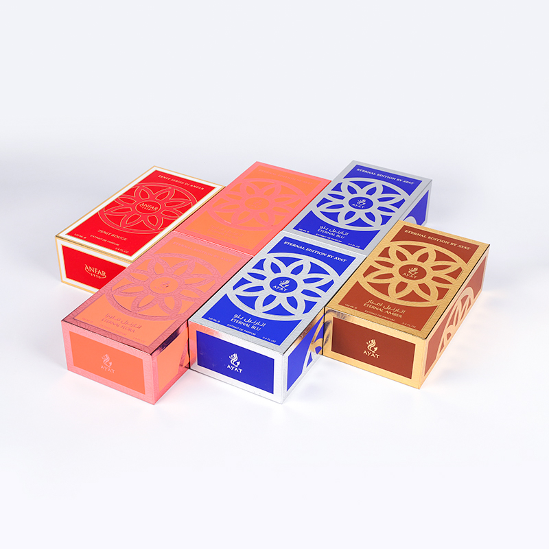 Kotak minyak wangi Kertas Khas Royal Essence