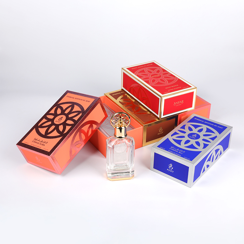 Kotak minyak wangi Kertas Khas Royal Essence